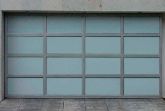 Catálogo de todas nuestras puertas de otros materiales